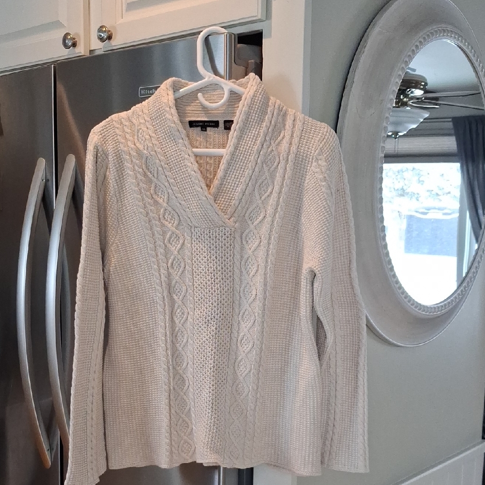JEANNE PIERRE Cream V Neck Sweater See Measurements